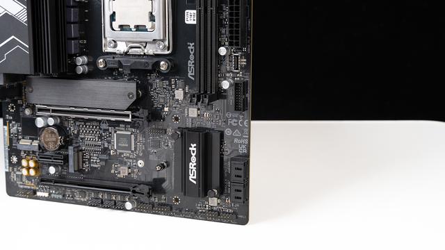 性价比妖板超频指南：华擎B850M-X+9800X3D达成8200C36 48GB！