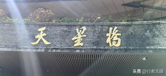 多彩贵州自驾游之黄果树：雨幕初开见虹霓，气势磅礴势无穷