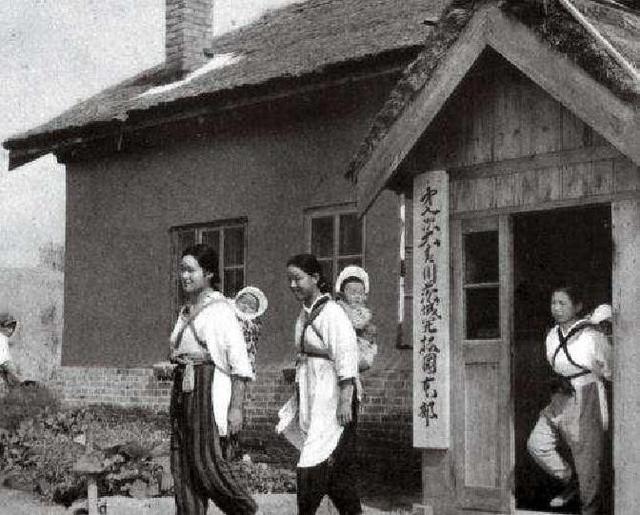 日本投降后，留在东北的12万日本女人，最终都哪去了？