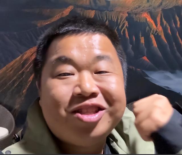祸从口出！千万网红蓝战非被全平台封禁，自爆年入9位数都是小事