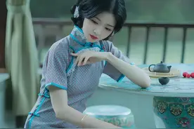 你我隔着杀父之仇，也隔着夺夫之恨图片