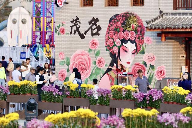 请到茂名过大年｜好吃好玩好逛！茂名庙街把年味玩明白了