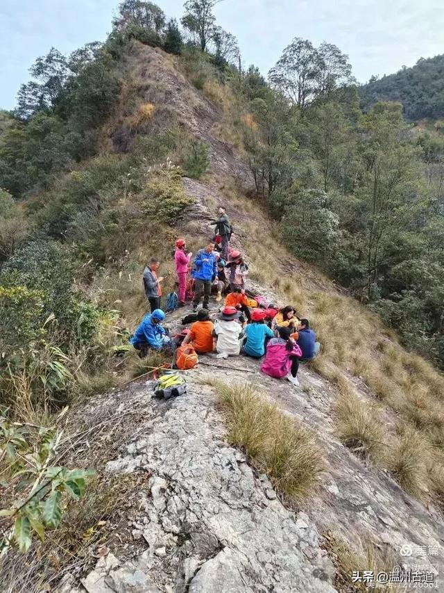 秋高气爽徒步季!温州这处有“小九华山”之称的奇秀山峰等你走起
