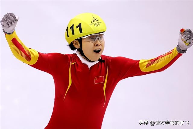 3次被国家队开除，退役11年后再看王濛现状，才明白李琰评价没错