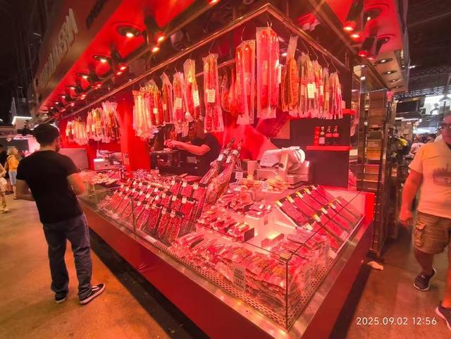 游览西班牙巴塞罗那农贸市场