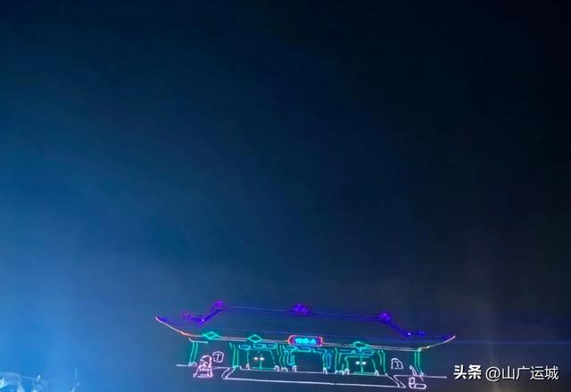 这个夏天 无需远行 大禹渡禹王台太空舱露营地给你一个清凉的夏日。