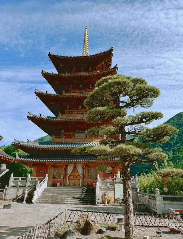 藏在秦岭深处的唐密佛国，千年古刹按密宗规制而建，免票却少人知