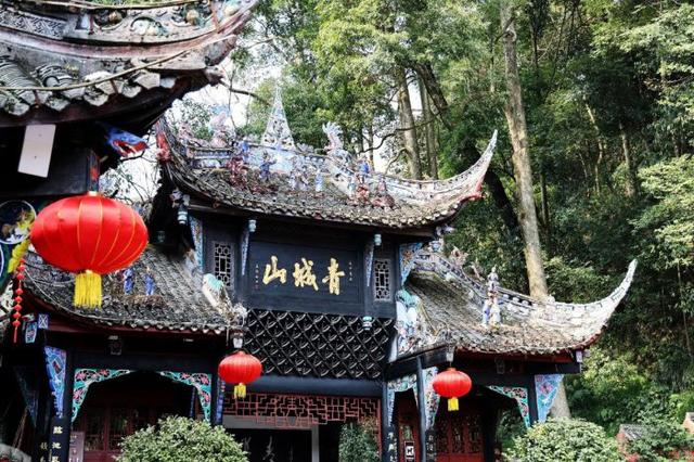 四川旅游景点排名前十名，九寨沟排第一位