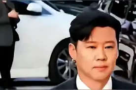 AI技术改变相声界，郭德纲用英文说相声震惊全场！图片