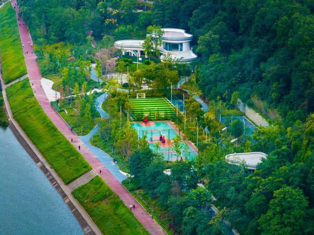 山区转身向水 巴州文旅破局新生