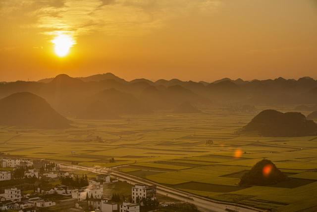 去罗平，追中国第一抹春！油菜花海已进入最佳观赏期，不要错过！