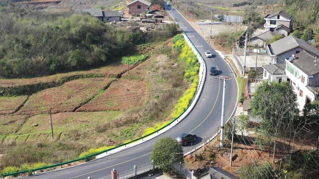 湖南这12条路美出了名，益阳这条你走过吗？