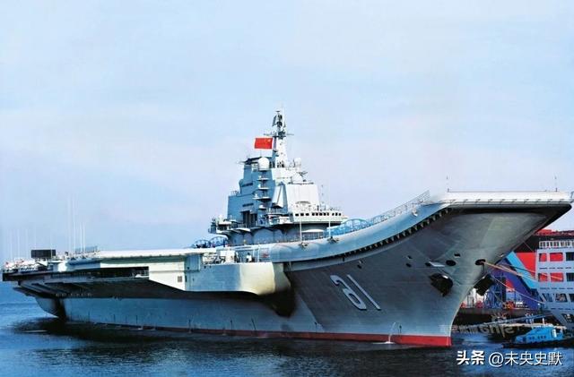 5艘航母云集中国近海，中美巅峰对阵，特朗普明牌，逼着中国接招