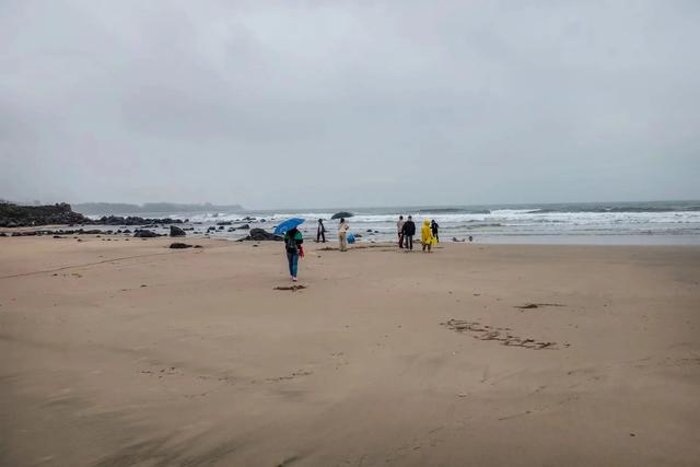 广西广东海南环游（十）存亮湾、硇洲灯塔