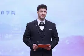 我，00后俄罗斯男孩，来中国留学不到一年，各地方言都能听得懂图片