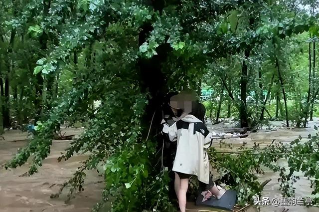 13人露营遇难后续！身份曝光，幸存女孩痛哭：有2次机会不听劝！