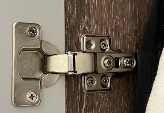 全屋定制的“隐形坑”——铰链！这5点不注意，商家坑你没商量！