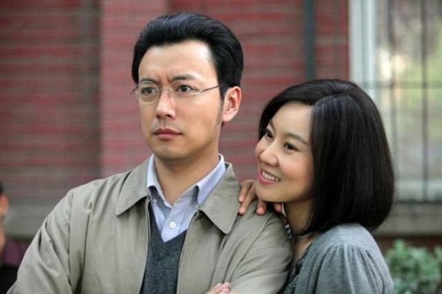 宁愿净身出户，也要与闫妮离婚的邹伟，19年过去现状如何