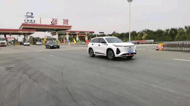 金秋张掖“双节”暖 烟火人间意未阑