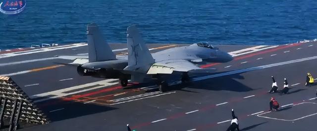 福建舰正式服役、中国进入三航母时代，美国航母神话要碎了