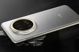 华为三款旗舰机终极对决！Mate70/Pura70/Nova14谁更值得掏腰包？图片