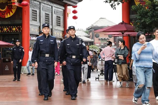 你景点驻足，我为你守护