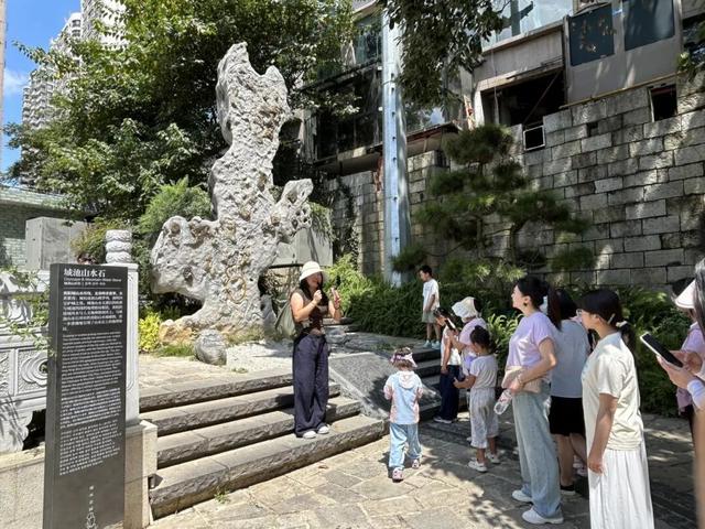 活化城垣文脉 传承南明记忆！南明区举办“漫步南明城垣·探寻历史印记”文化体验活动