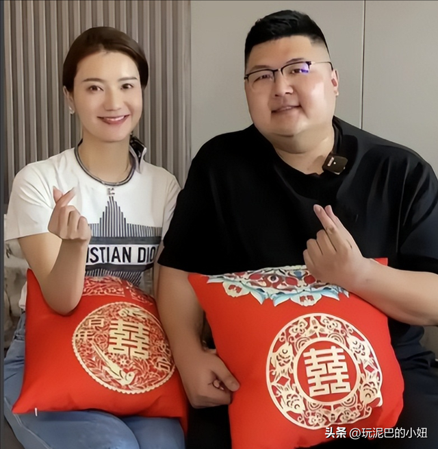 结婚三年没夫妻之实 网红“猴哥说车”终离婚，丈母娘早就曝过真相