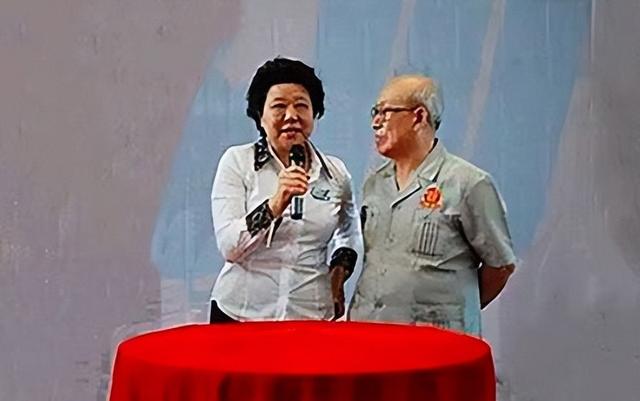 香港亿万女富豪谷望江：股市套现超11亿，开国少将谷景生的大女儿