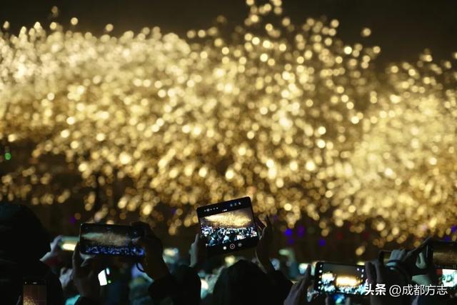 鉴成都 | 12月记事