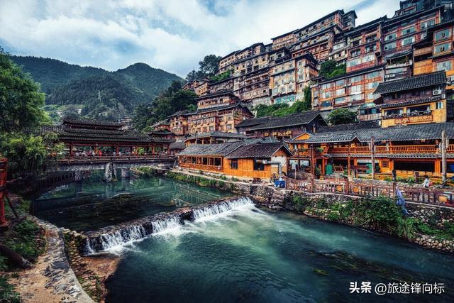 探秘贵州千户苗寨，来自苗寨购票经历，黄牛教我这招省钱？