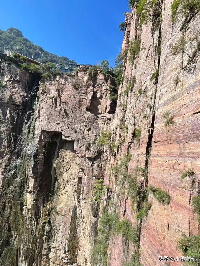 “自然观”名家采风与北京方阵艺术太行山写生基地挂牌