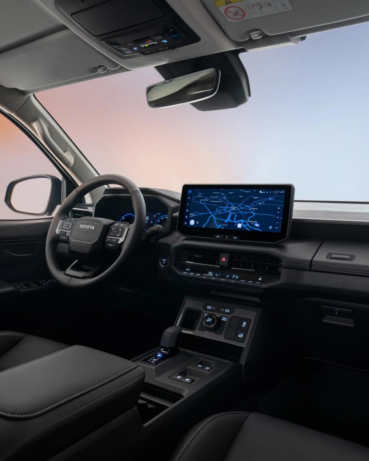 丰田大皮卡车大全价格_首款主流全电动皮卡_全新丰田Hilux EV