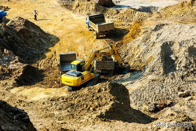 全面反华开始？特朗普不当老二，9国在白宫签字	，要废中国王牌