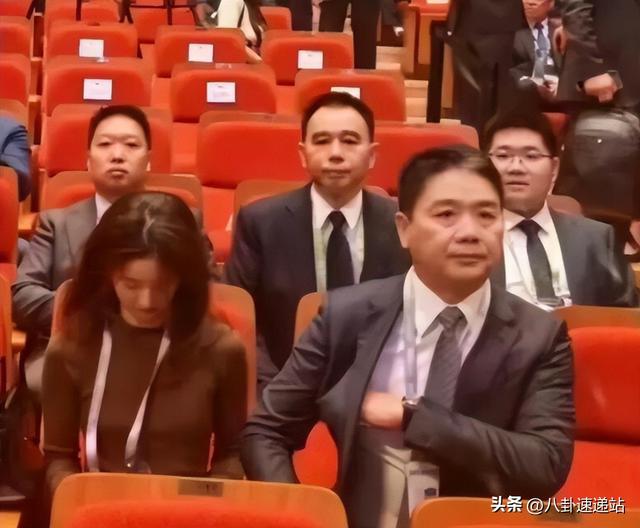 婚变传闻48小时后，刘强东不再隐忍，坦言“在老婆面前没了自信”