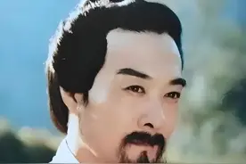 贾雨村扳倒对他有恩的贾家，是为学生黛玉报仇？还是忘恩负义图片