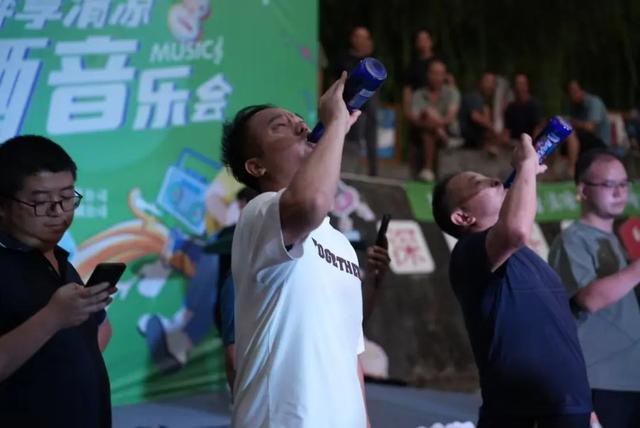 水花+音浪=100%上头！今天的留坝栈道夏日派对，玩疯啦！