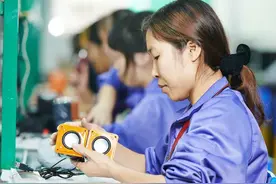 如果没有一技之长，建议7080后不要打工，工厂上班实在难图片