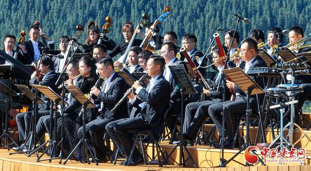 陇拍客丨祁连山交响音乐会在山丹马场奏响