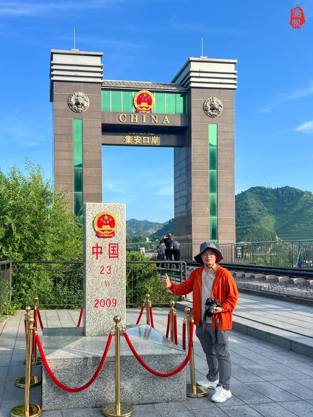 集安避暑一日游：登五女峰、逛博物馆、品高丽火盆、游东方金字塔