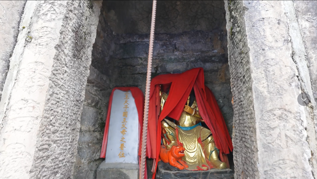 贵州奇特的千年古寺，规模不大堪比布达拉宫，观音太多令人费解