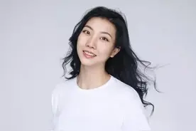 排球女神——袁心玥图片