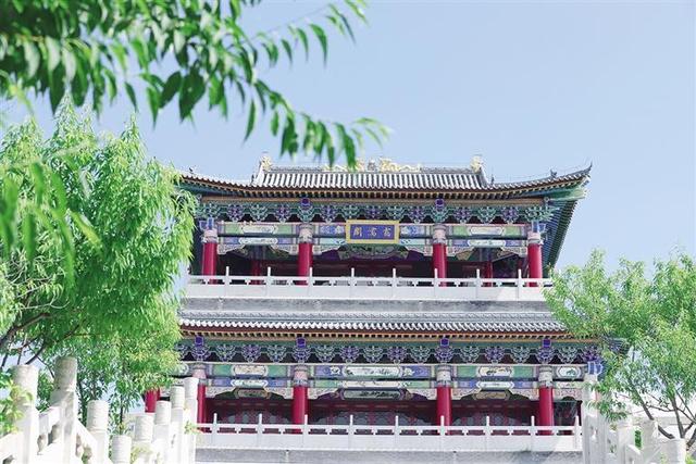 呼和浩特：正是盛夏悦目时