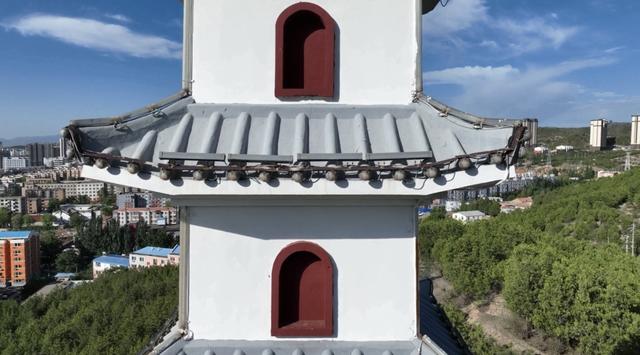 这么重要的城市为何只有一座宝塔——河北张家口小白塔