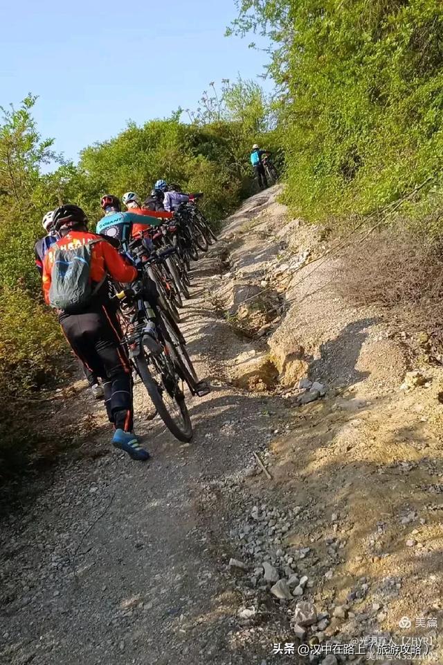 骑游陕南的三大古寺庙