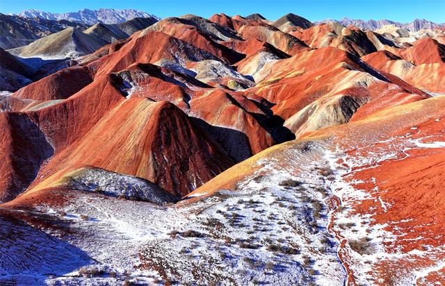 随拍！七彩丹霞冬景之美
