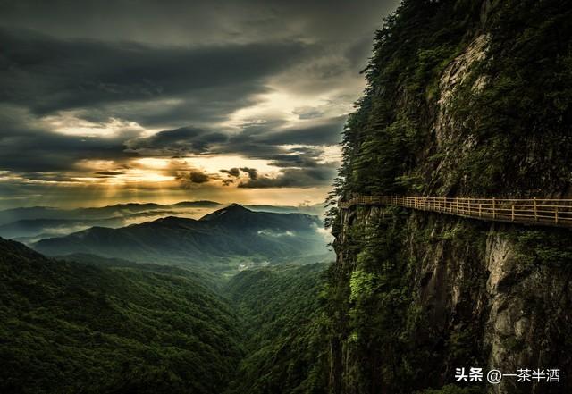 自驾攻略：江西由北向南自驾游线路，串联特色景点免费营地及美食