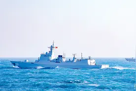 无视澳洲警告，中国055继续巡航，连绕大洋洲半圈，澳军口风转变图片