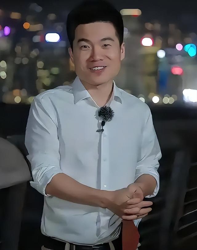 俞敏洪没想到，董宇辉受邀九三阅兵半月多，再因一个举动口碑暴涨