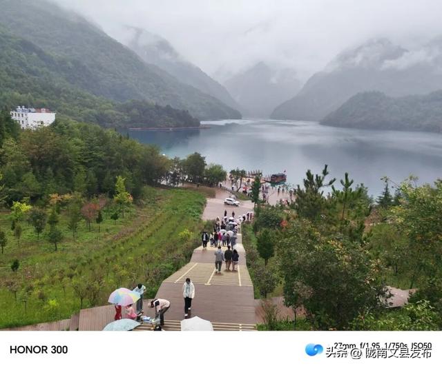 节日我在岗｜文县文旅：国庆长假“不打烊”全心守护您的诗与远方！